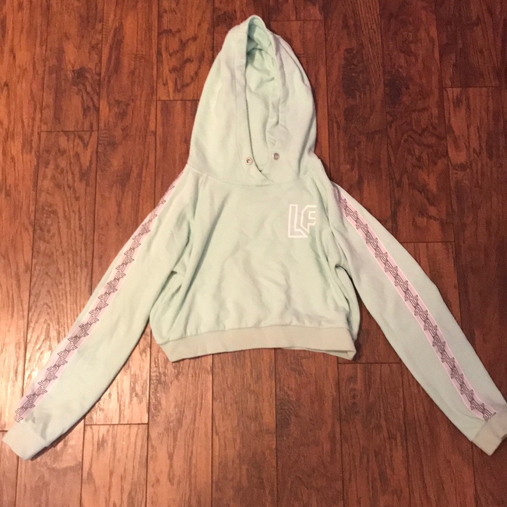 LF the brand cropped sweatshirt